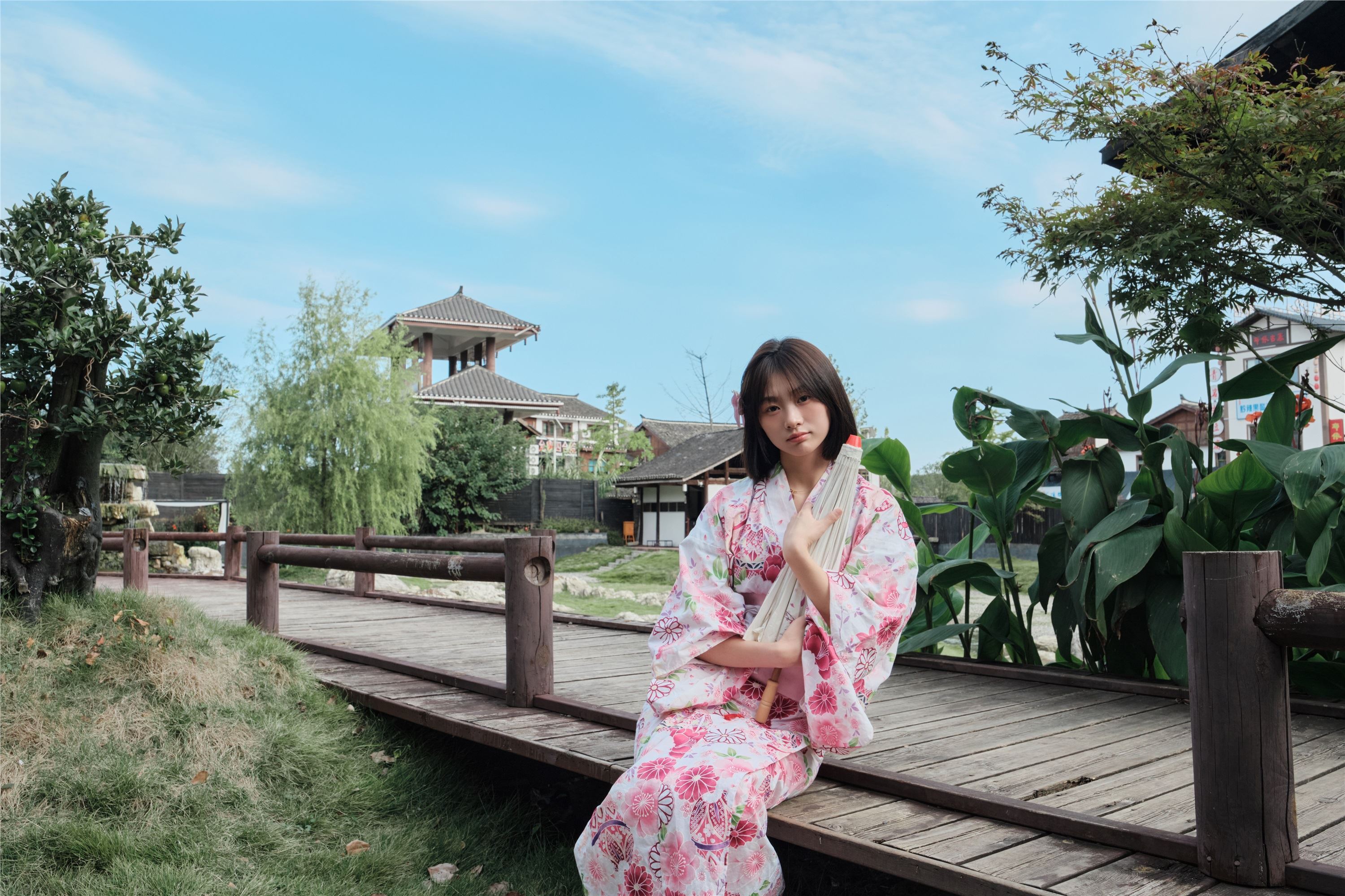 YITUYU艺图语 2025.01.09 和服浴袍 晓晓